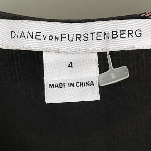 Diane Von Furstenberg LisBeth 100% Silk Dress Size 4 - Picture 11 of 17